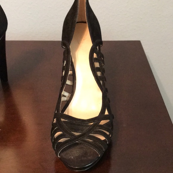 Nine West black heels - Picture 4 of 4